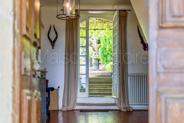 Image No.11-9 Bed House for sale