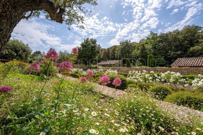 Image No.4-6 Bed House for sale