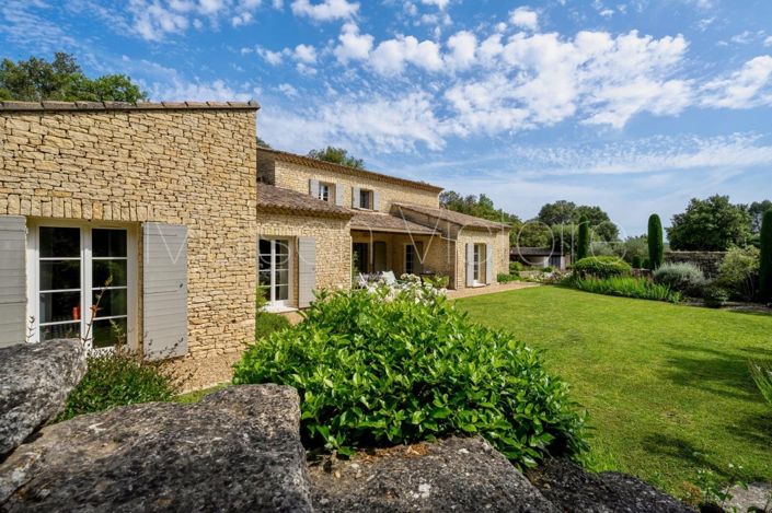 Image No.9-6 Bed House for sale