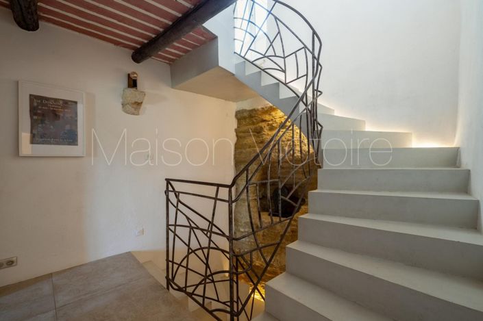 Image No.11-5 Bed House for sale