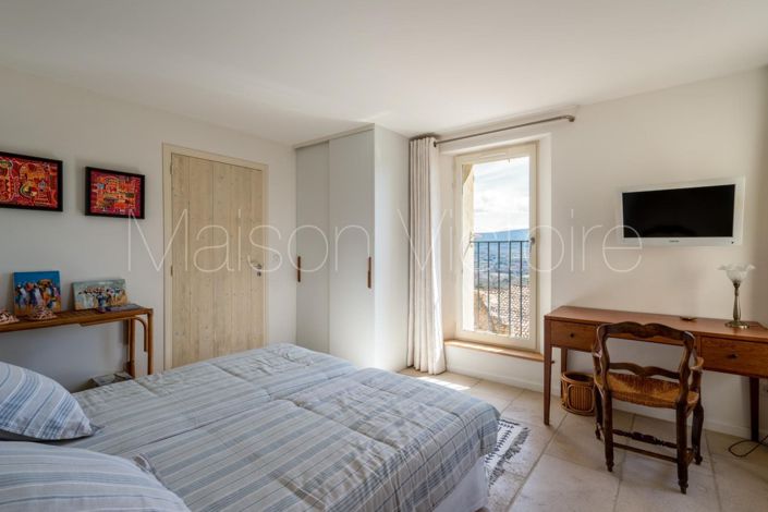 Image No.15-3 Bed House for sale