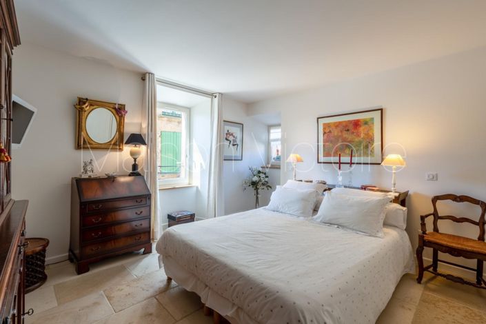 Image No.16-3 Bed House for sale