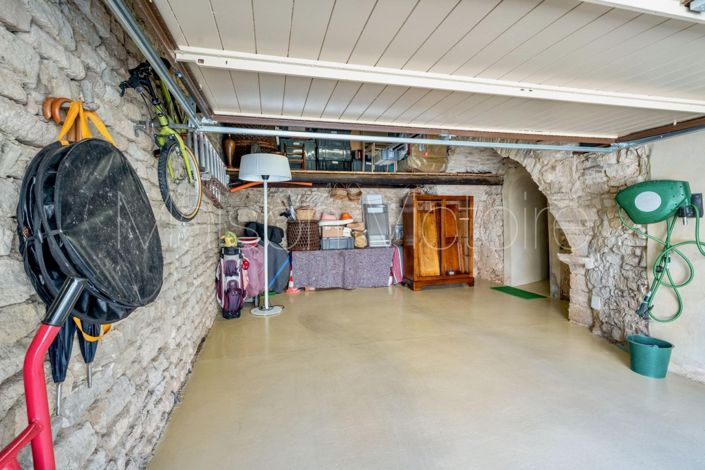 Image No.24-3 Bed House for sale