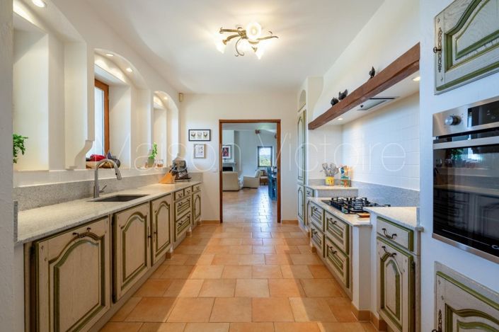 Image No.12-4 Bed House for sale