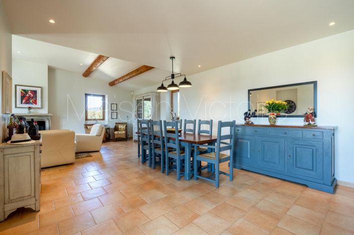 Image No.18-4 Bed House for sale