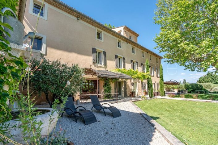 Image No.10-8 Bed House for sale