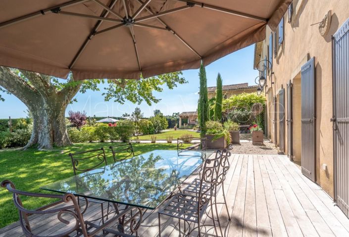 Image No.9-8 Bed House for sale