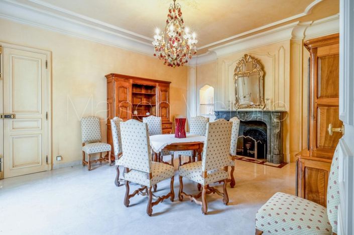 Image No.17-6 Bed House for sale