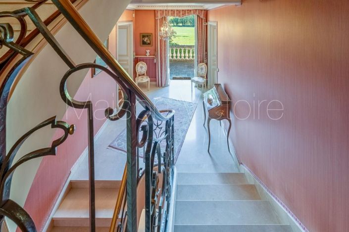 Image No.28-6 Bed House for sale