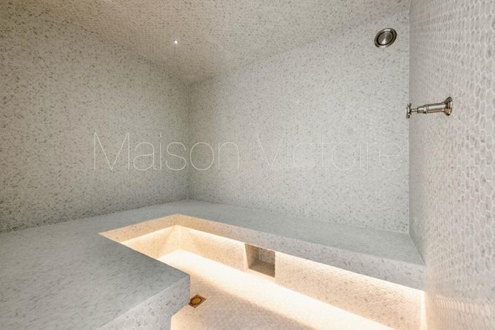 Image No.11-8 Bed House for sale