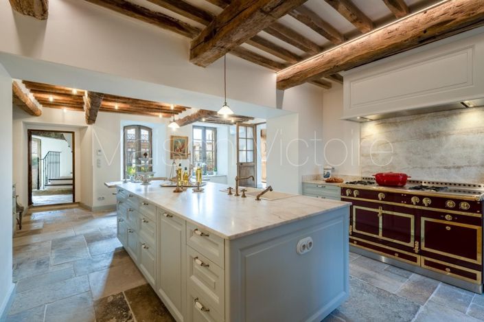 Image No.2-Maison de 8 chambres à vendre à Oppède