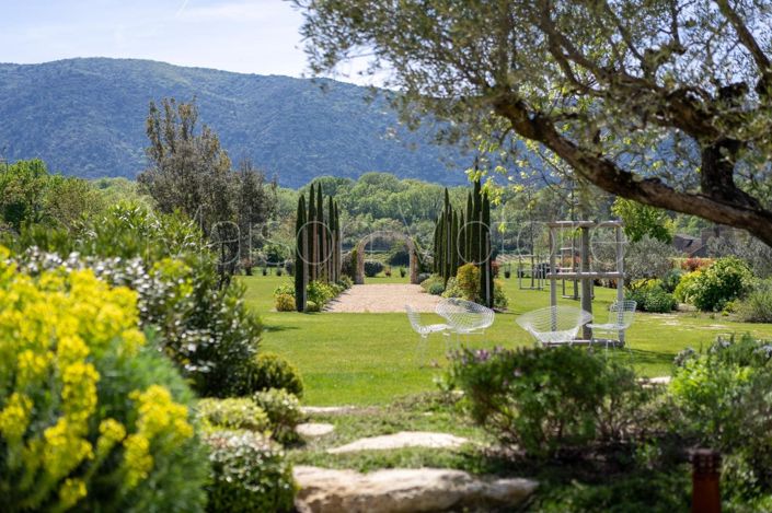 Image No.6-Maison de 8 chambres à vendre à Oppède