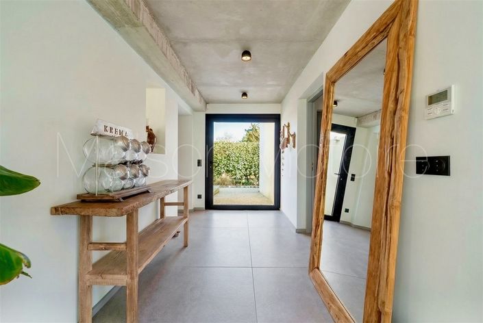 Image No.2-2 Bed House for sale