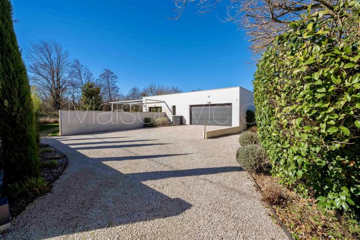 Image No.20-2 Bed House for sale