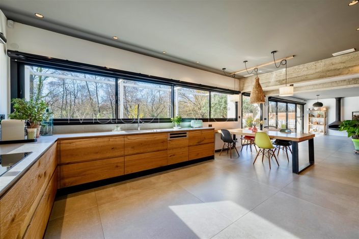 Image No.4-2 Bed House for sale