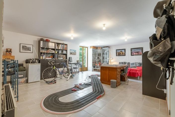 Image No.23-3 Bed House for sale