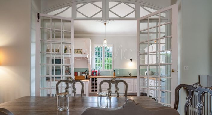 Image No.10-13 Bed House for sale