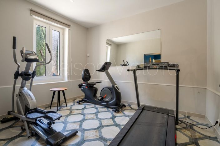 Image No.21-13 Bed House for sale