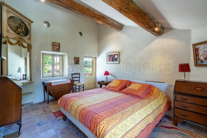 Image No.4-Maison de 4 chambres à vendre à Gordes