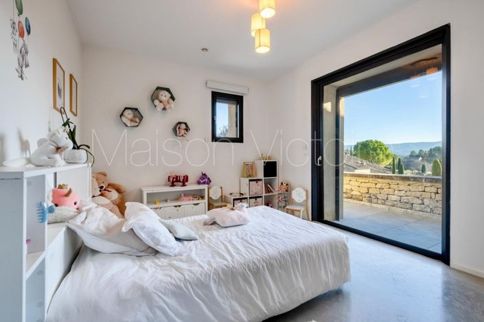 Image No.20-4 Bed House for sale