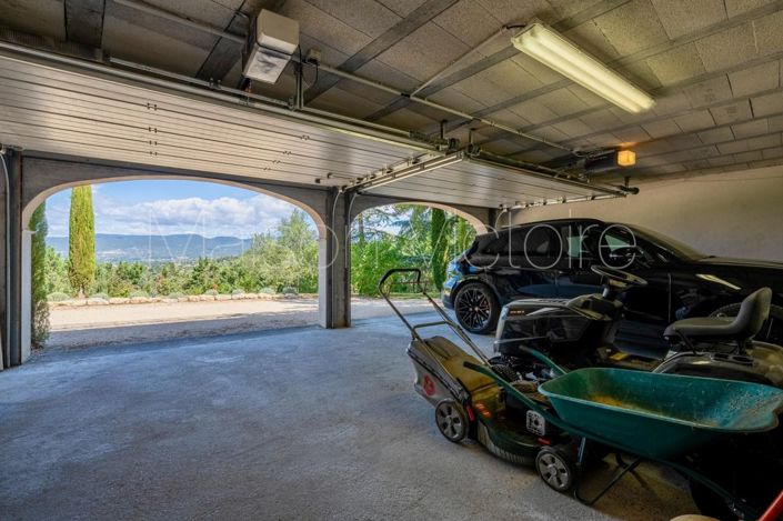 Image No.14-5 Bed House for sale