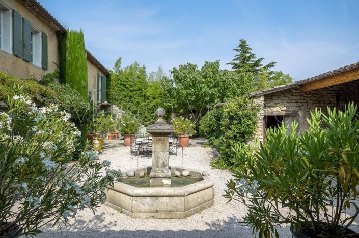 Image No.2-Maison de 6 chambres à vendre à Vaucluse