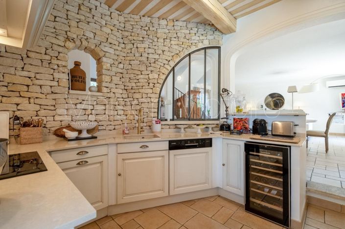 Image No.17-3 Bed House for sale