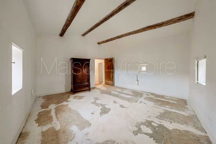 Image No.17-Maison de 7 chambres à vendre à Oppède