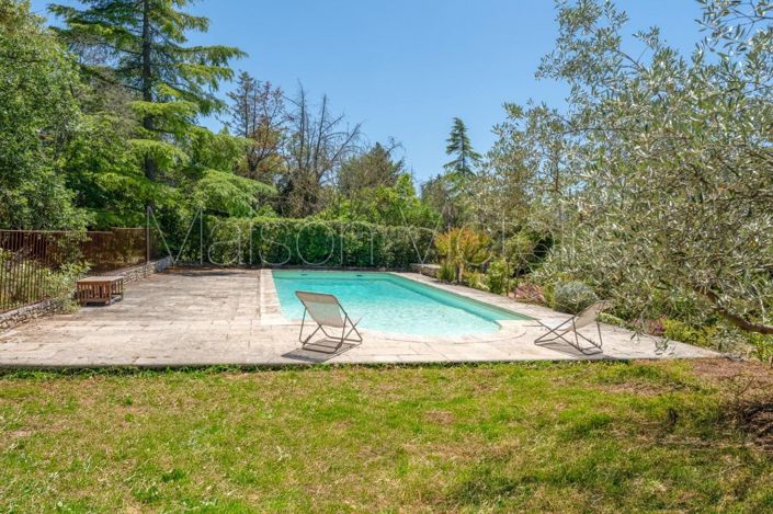 Image No.3-5 Bed House for sale