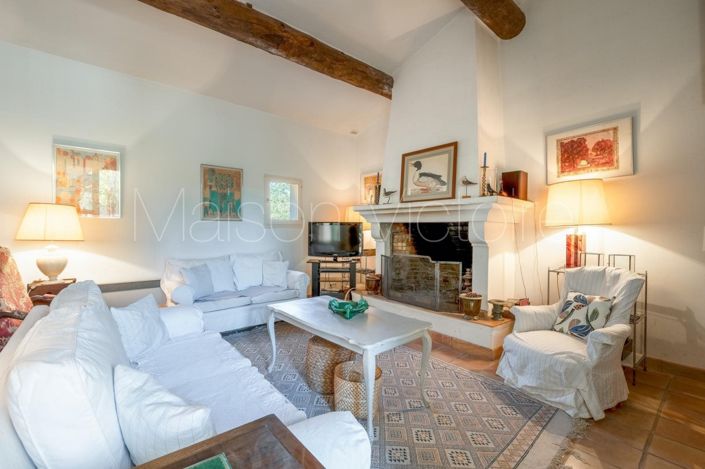 Image No.7-5 Bed House for sale