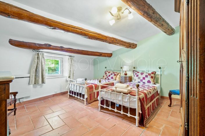 Image No.24-4 Bed House for sale