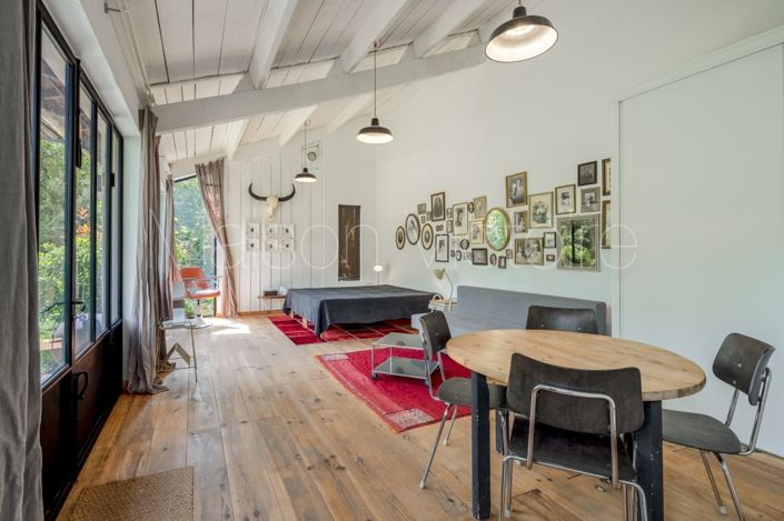 Image No.12-7 Bed House for sale