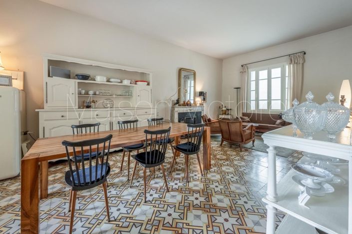 Image No.13-7 Bed House for sale