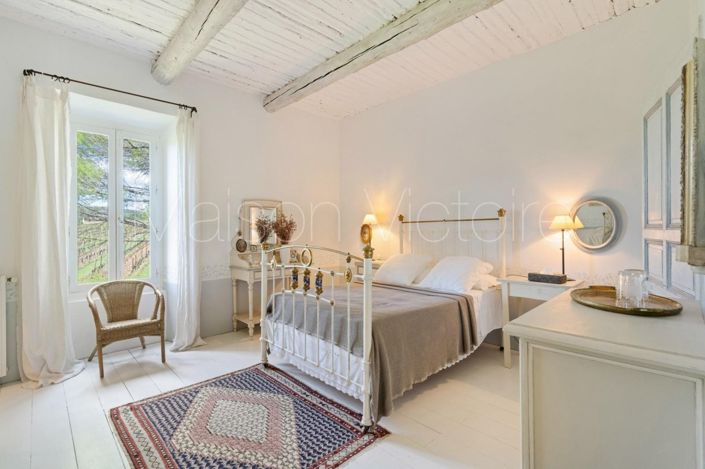 Image No.26-9 Bed House for sale