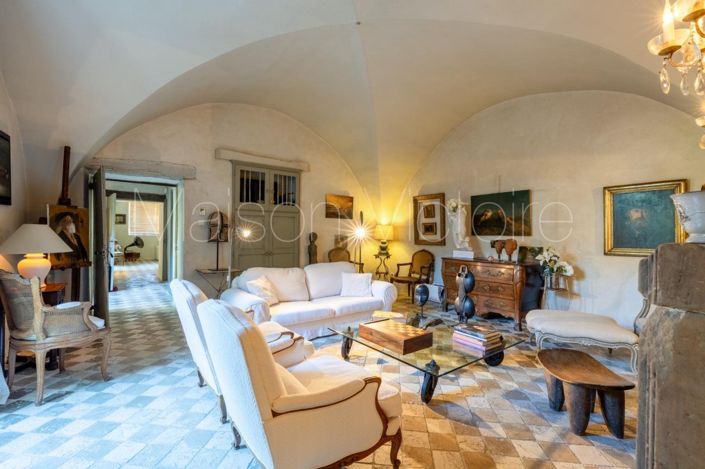 Image No.15-6 Bed House for sale