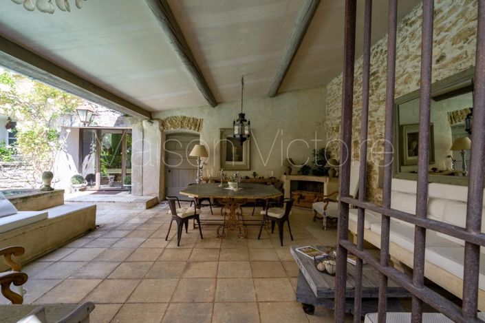 Image No.6-6 Bed House for sale