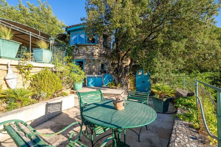 Image No.10-7 Bed House for sale