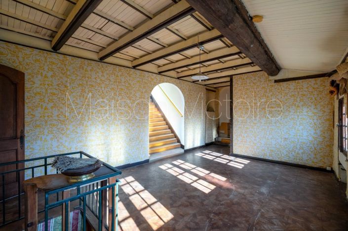 Image No.22-7 Bed House for sale