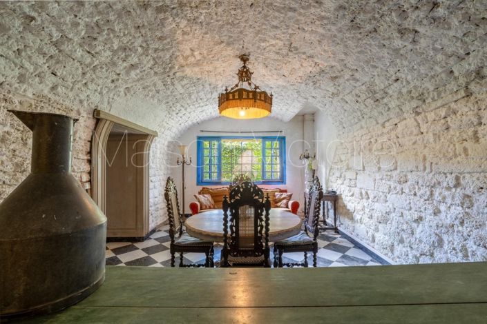 Image No.23-7 Bed House for sale