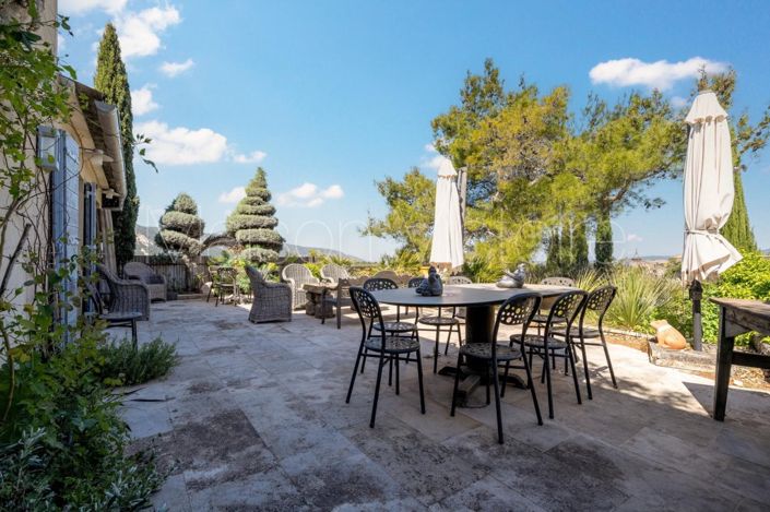 Image No.6-7 Bed House for sale