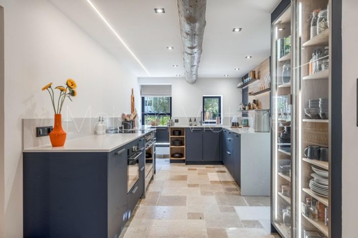 Image No.14-5 Bed House for sale