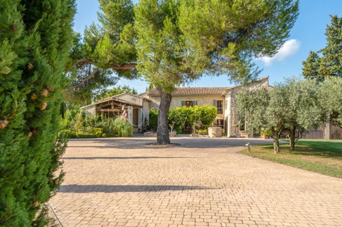 Image No.2-5 Bed House for sale