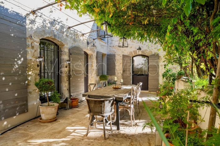 Image No.4-5 Bed House for sale