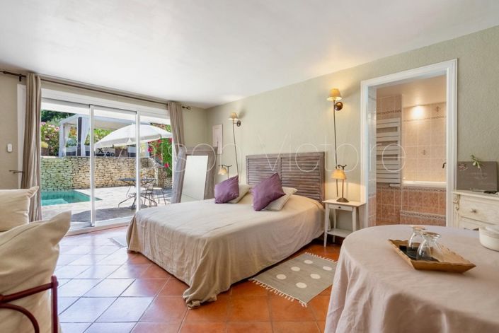 Image No.17-12 Bed House for sale