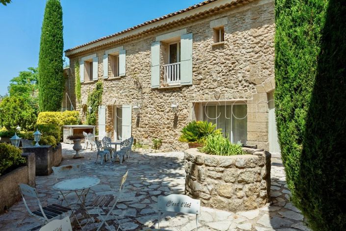 Image No.5-12 Bed House for sale