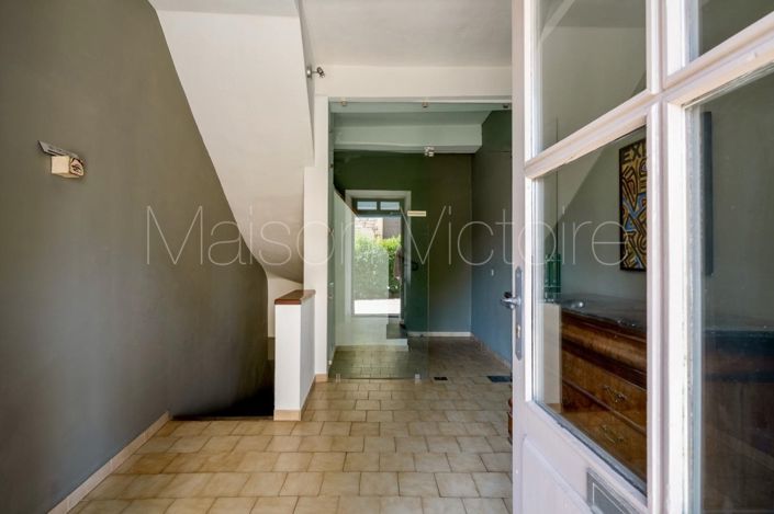 Image No.16-2 Bed House for sale