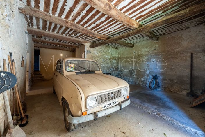 Image No.13-3 Bed House for sale