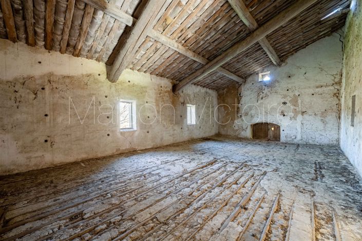 Image No.24-3 Bed House for sale