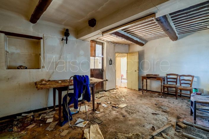 Image No.11-5 Bed House for sale