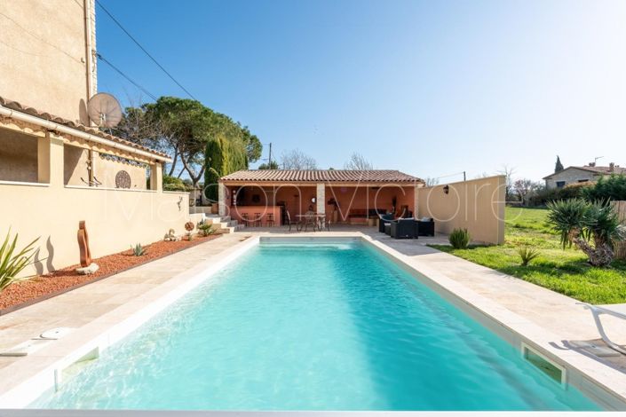 Image No.18-Maison de 20 chambres à vendre à Apt